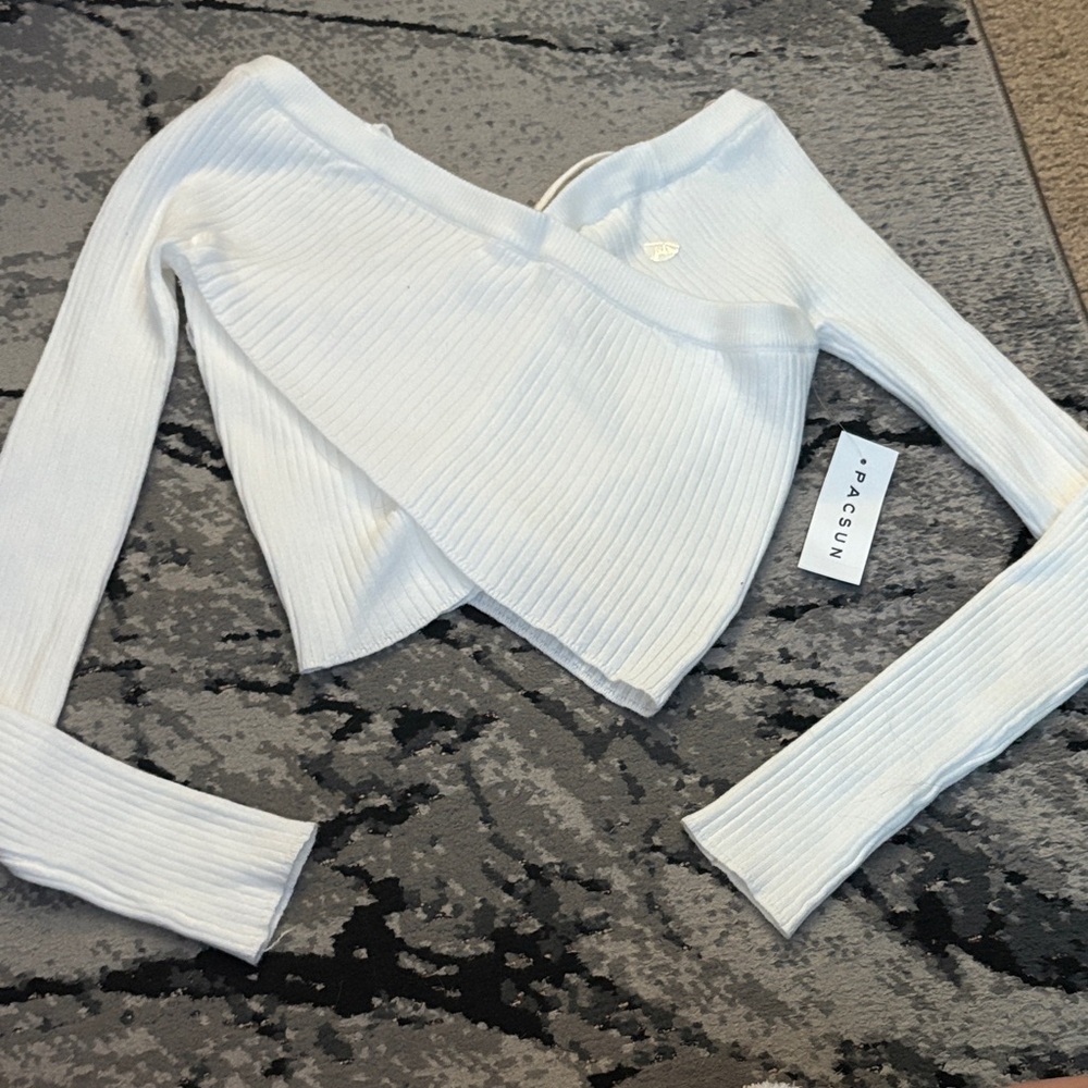 PacSun White Long Sleeve Top